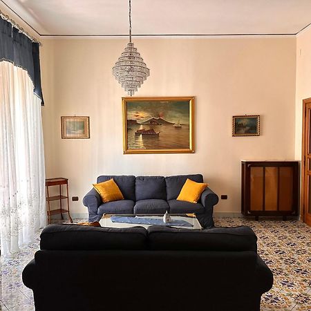 Maman Suite, City Center Near Molo Beverello Napels Buitenkant foto