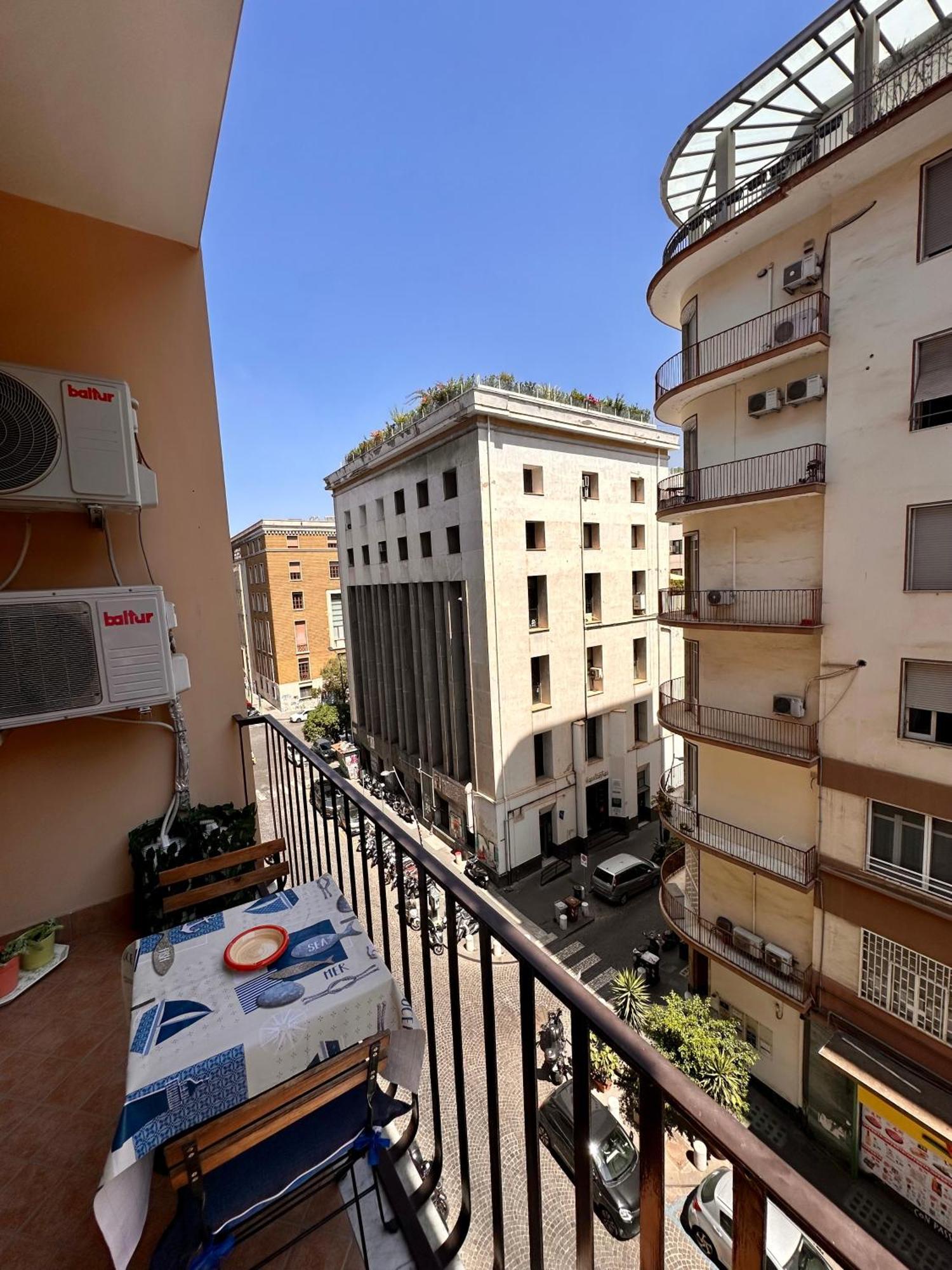 Maman Suite, City Center Near Molo Beverello Napels Buitenkant foto